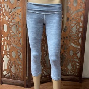 Lululemon Cropped Yoga Leggings Pant
